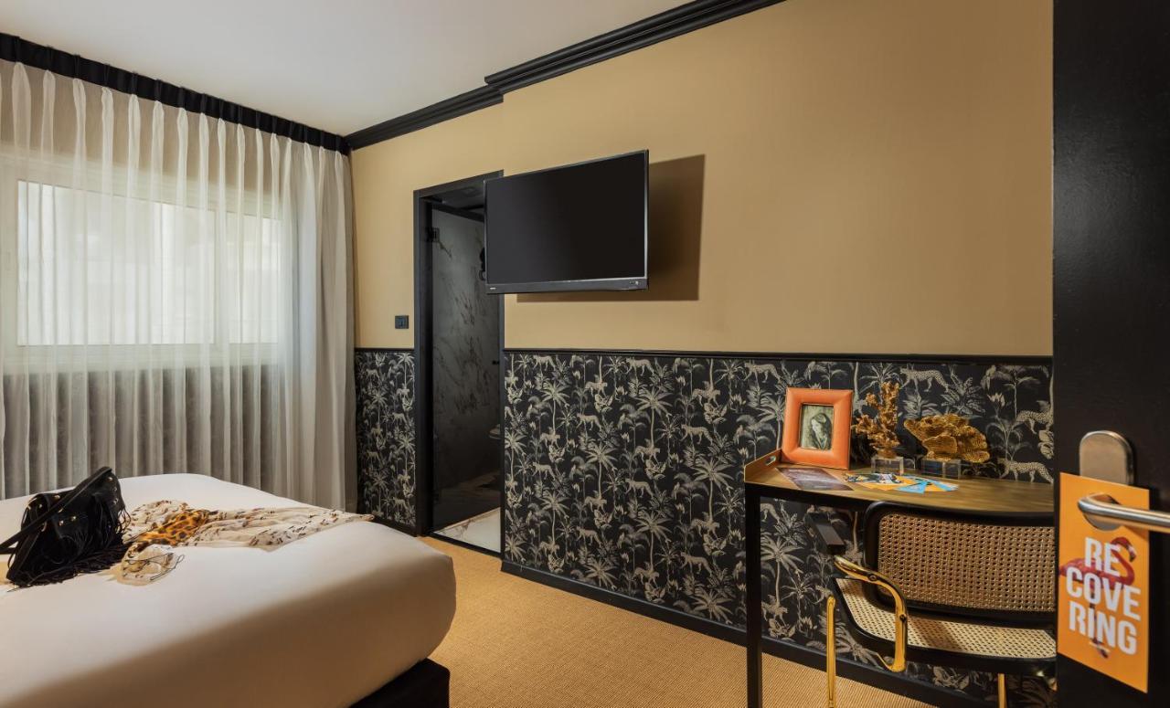 Beach Hotel By Zvieli Hotels เทลอาวีฟ ภายนอก รูปภาพ
